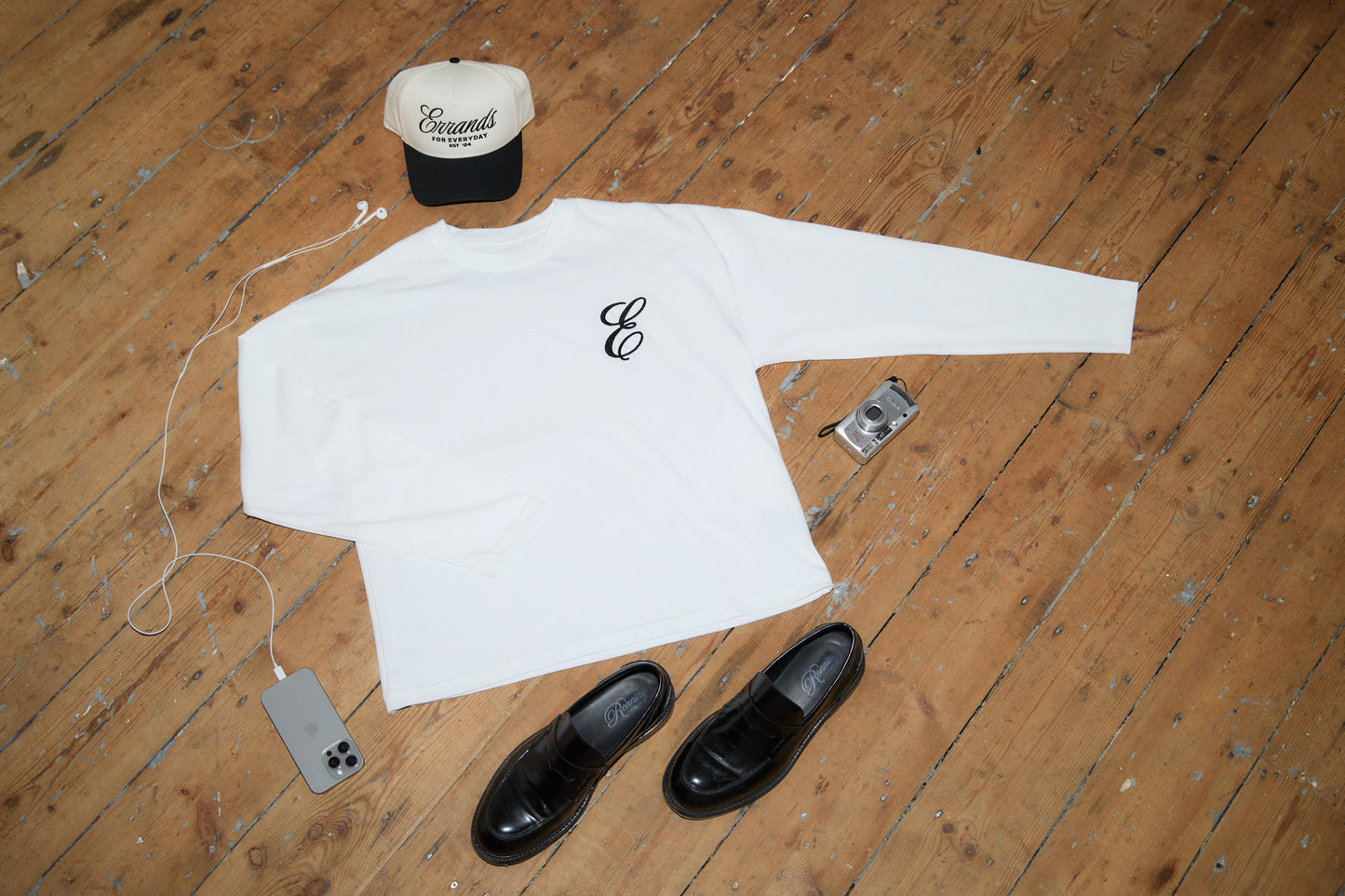 ERRANDS Boxy Long Sleeve T-shirt